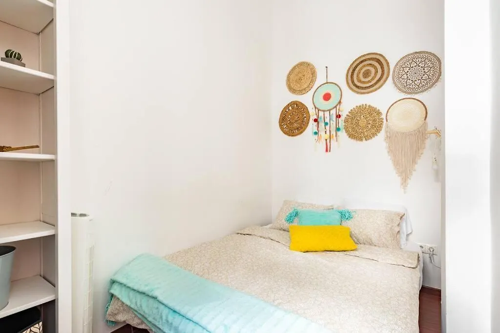 Annicku'S Stylish Budapest Apartment
